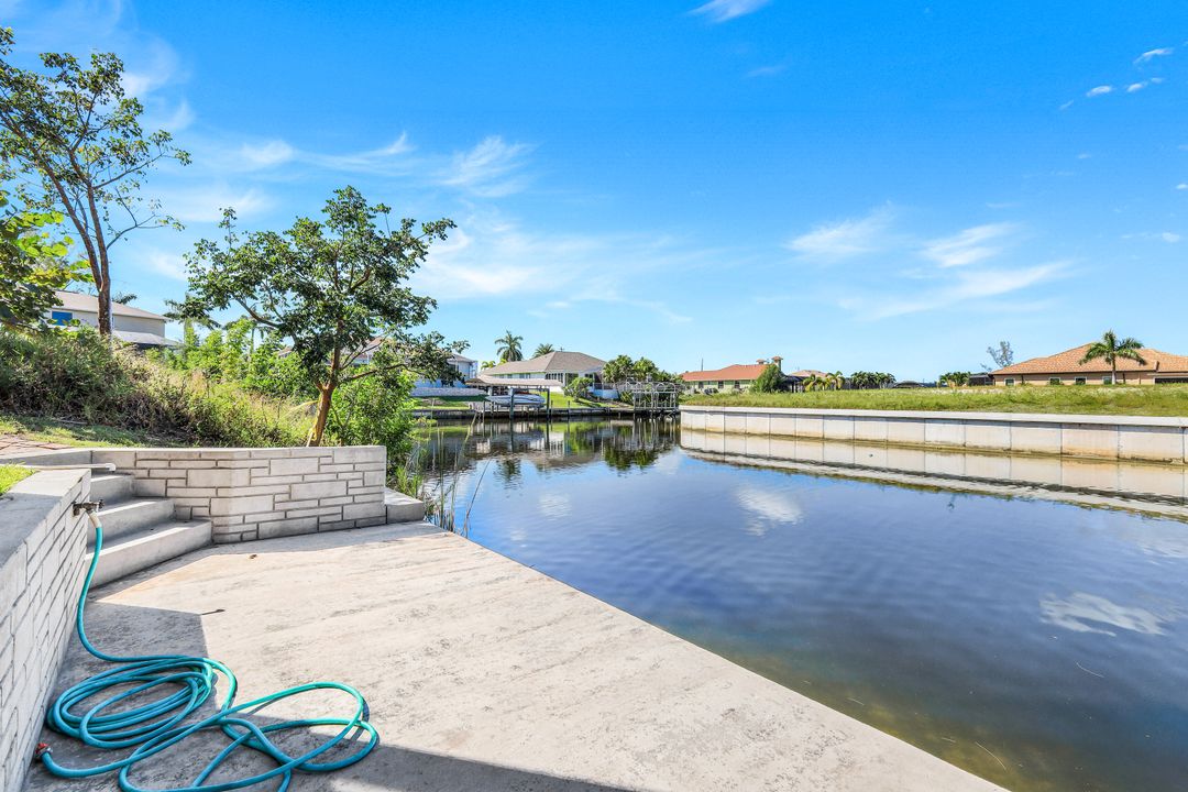 2832 SW 17th Ave, Cape Coral, FL 33914