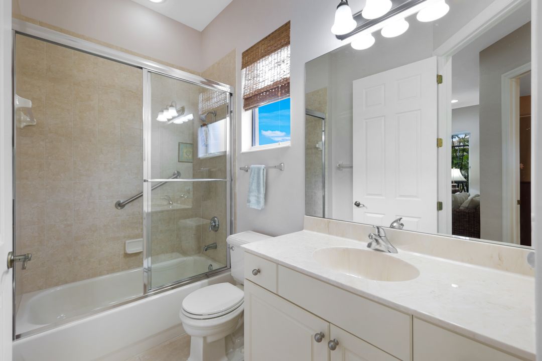 28201 L Burton Fletcher Ct, Bonita Springs, FL 34135