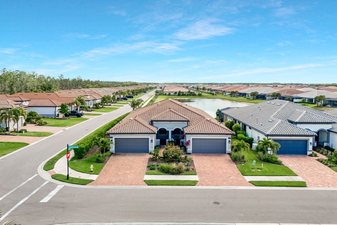 12401 Canal Grande Dr, Fort Myers, FL 33913