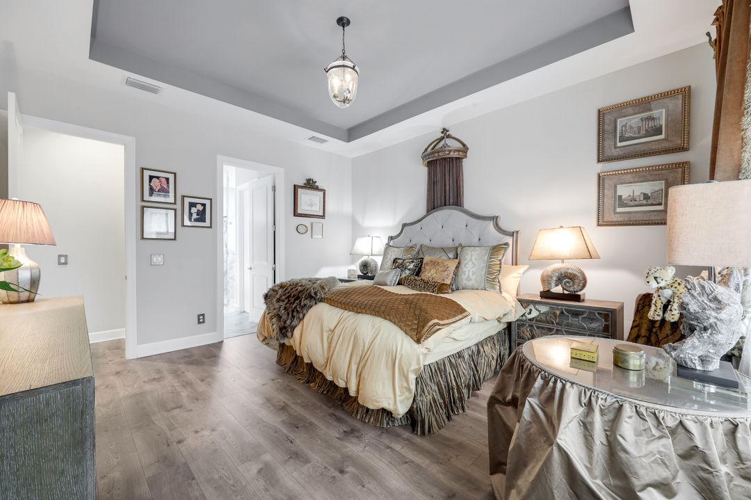 9351 Montelanico Loop, Naples, FL 34119