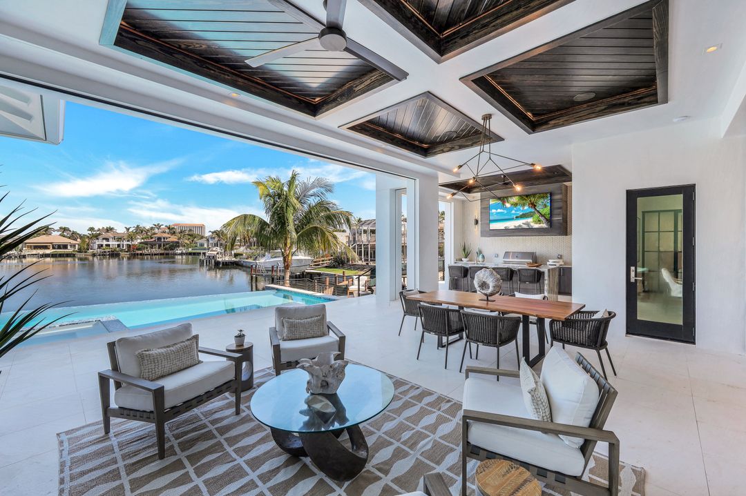 403 Neapolitan Way, Naples, FL 34103