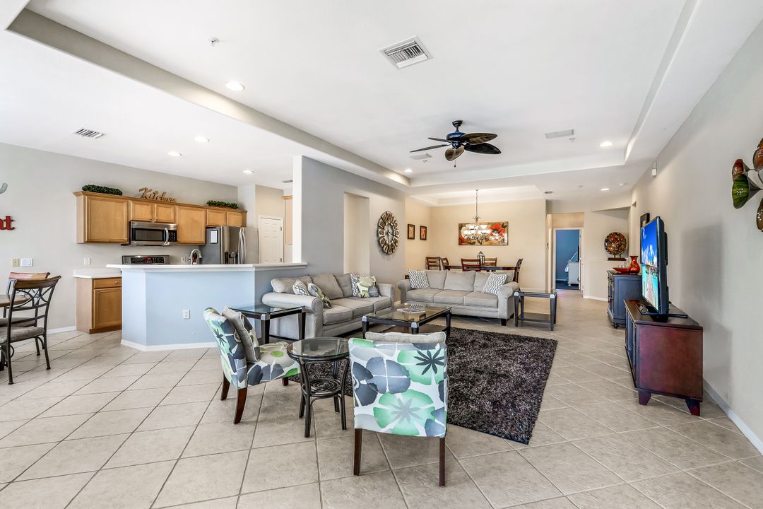 4630 Winged Foot Ct #202, Naples, FL 34112