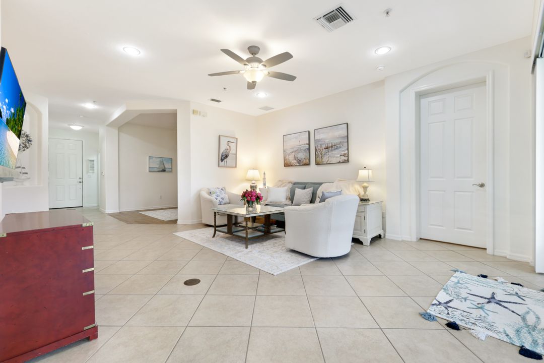 12867 Carrington Cir #102, Naples, FL 34105