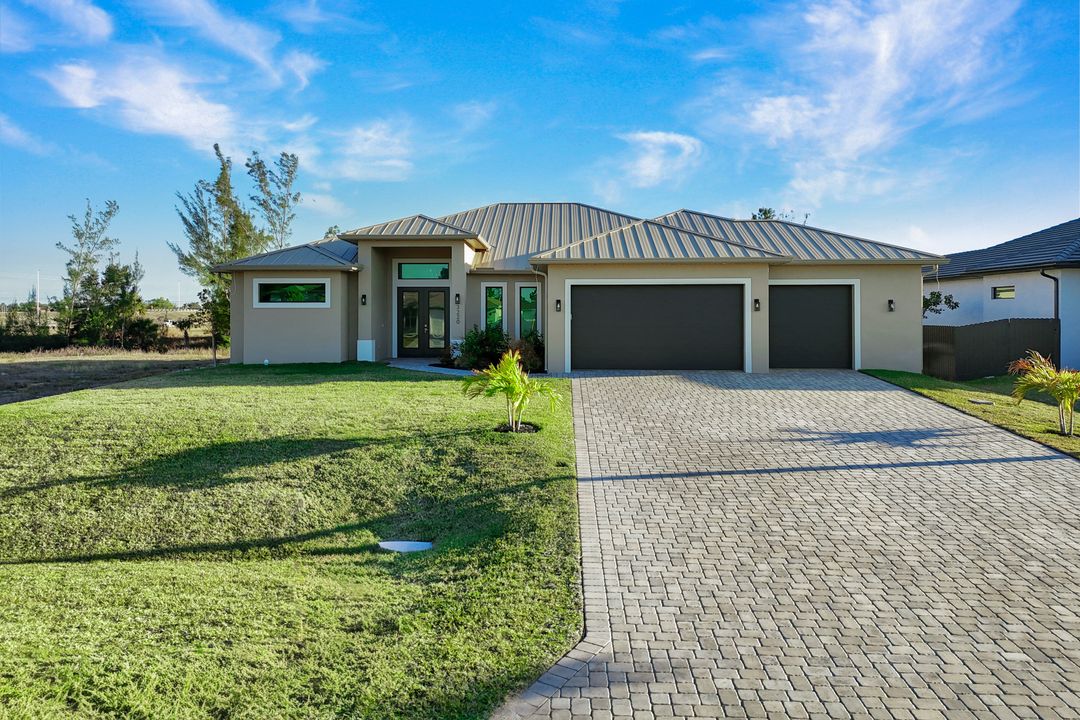 3220 NW 21st St, Cape Coral, FL 33993