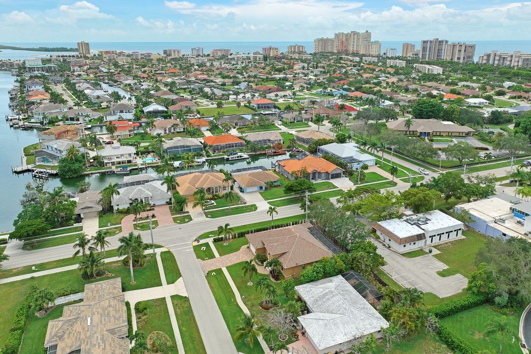 598 Fieldstone Dr, Marco Island, FL 34145