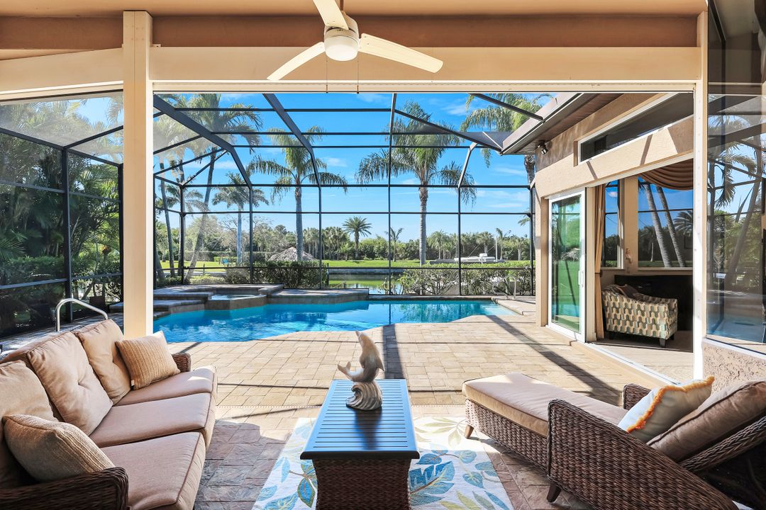 2022 El Dorado Pkwy W, Cape Coral, FL 33914