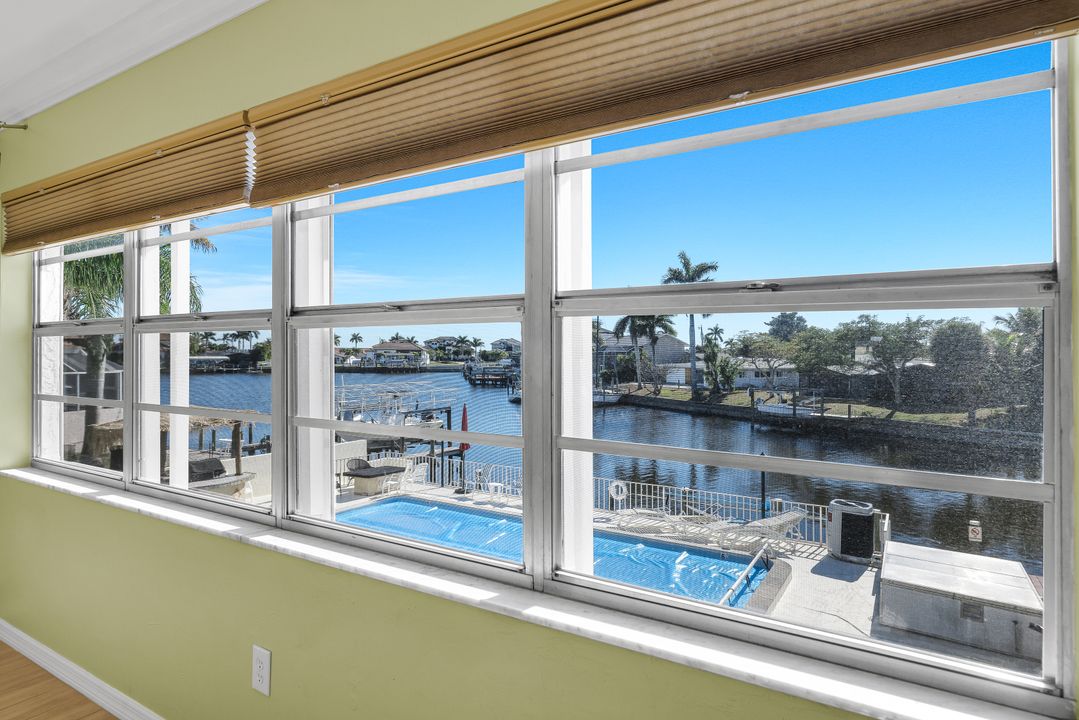 1706 Bikini Ct #202, Cape Coral, FL 33904