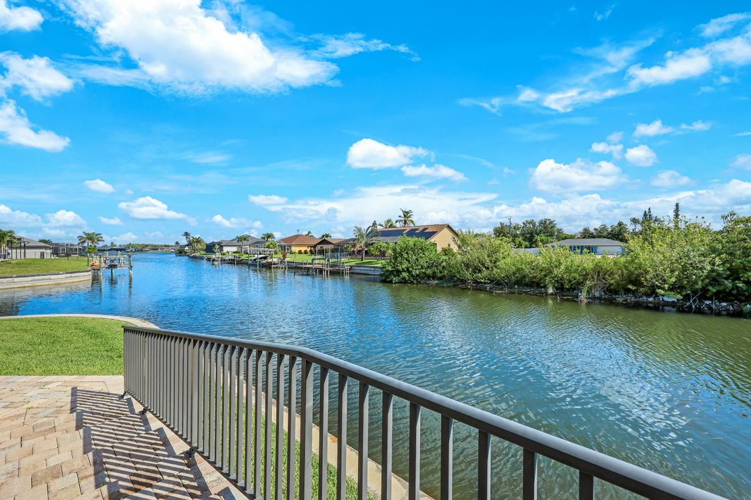 225 SW 12th Terrace, Cape Coral, FL 33991