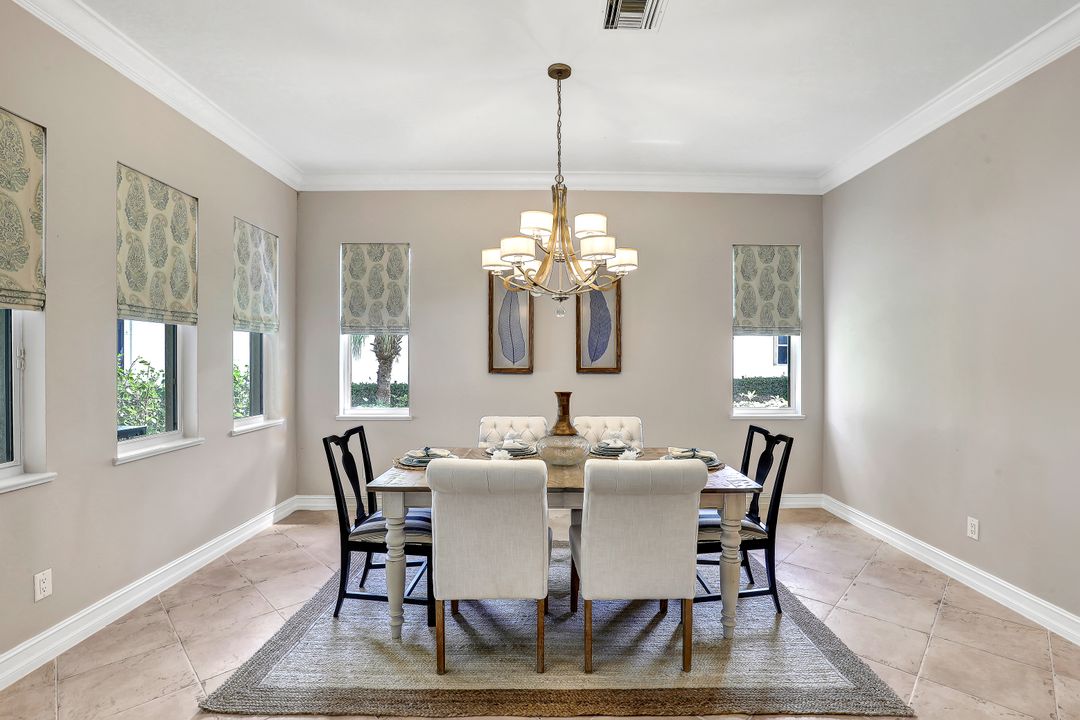10513 Bellagio Dr, Fort Myers, FL 33913