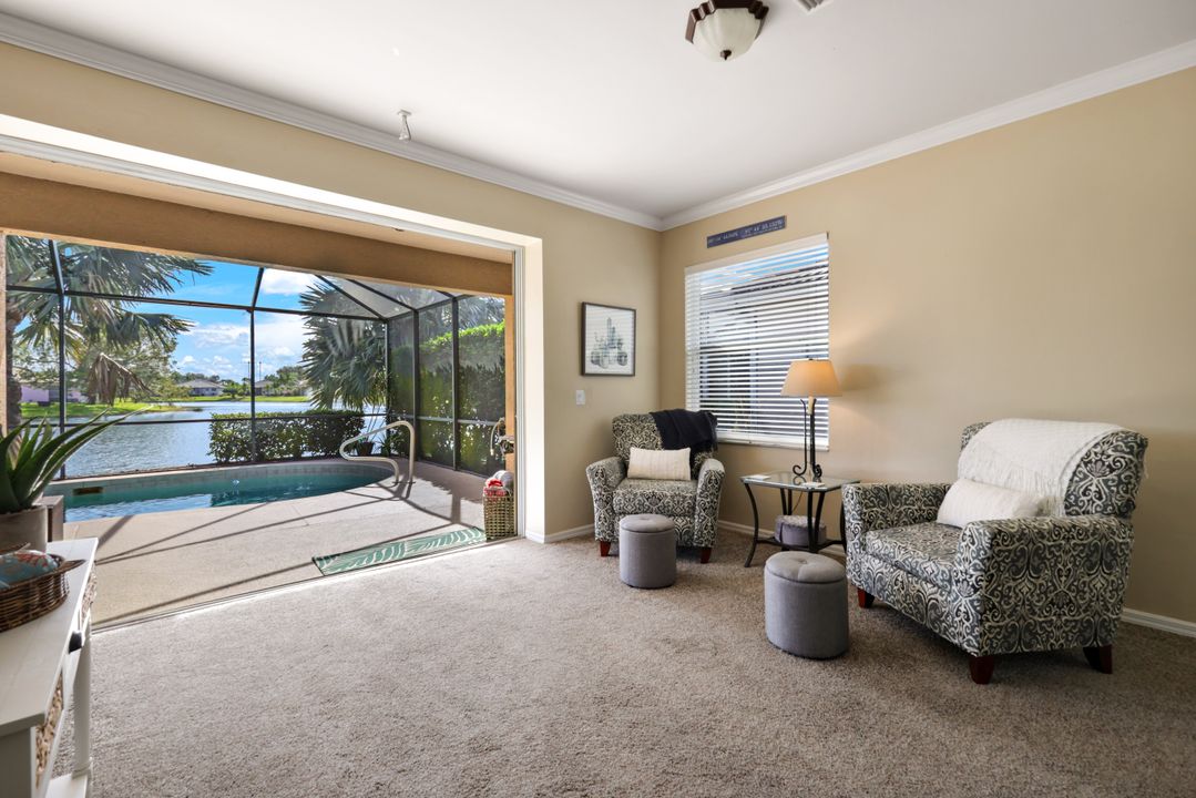 13060 Lake Meadow Dr, Fort Myers, FL 33913