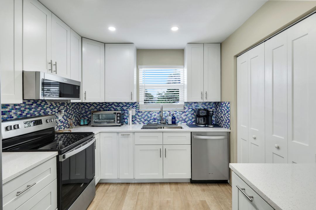 1714 Bikini Ct #103, Cape Coral, FL 33904