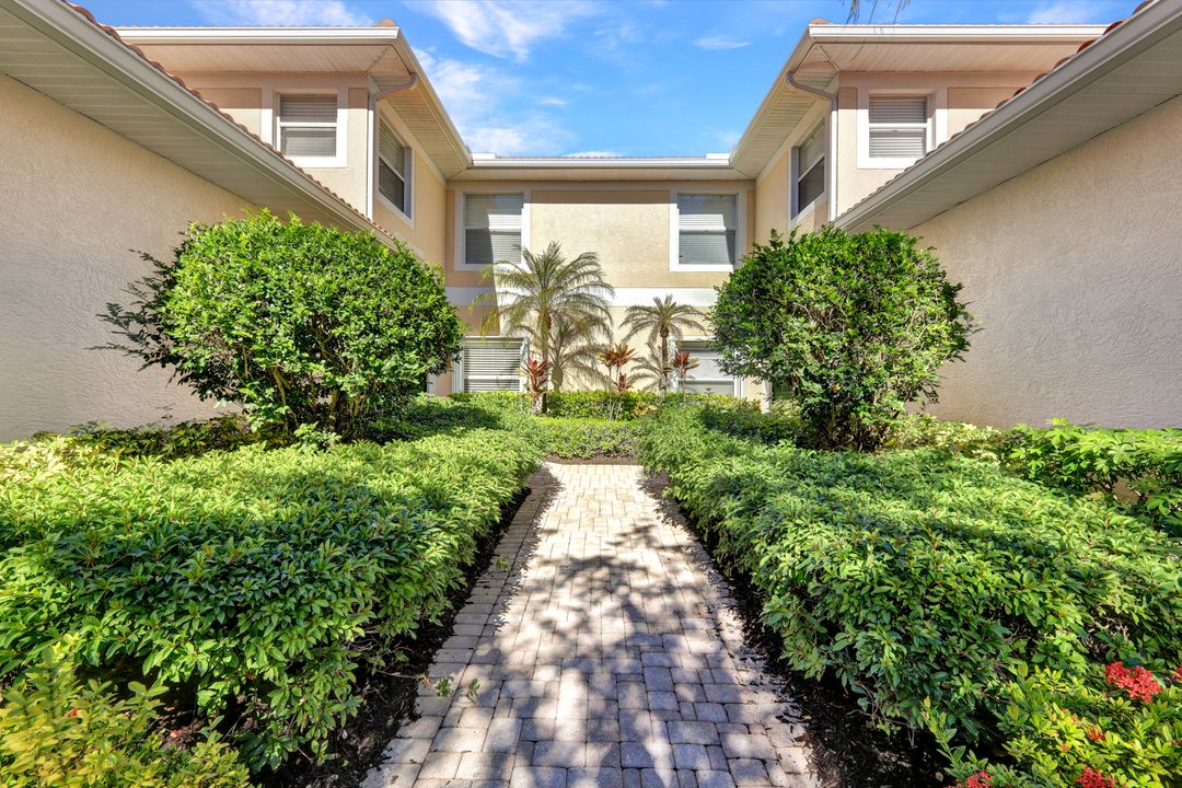 5255 Birmingham Dr #101, Naples, FL 34110
