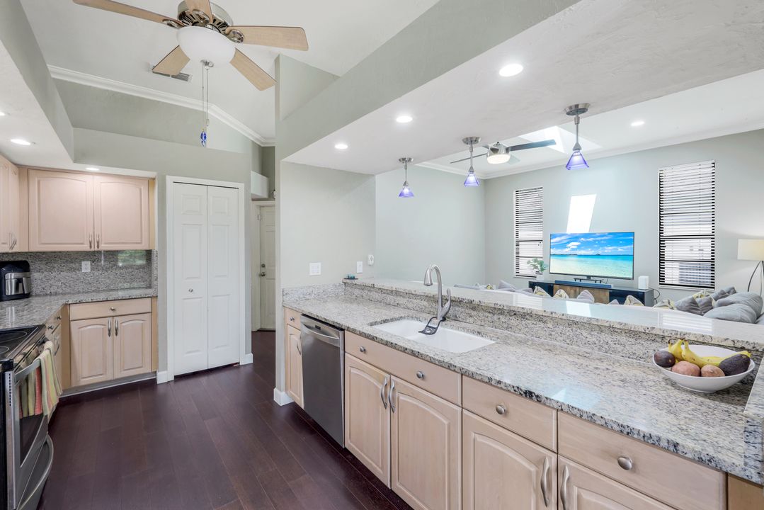 9371 Windlake Dr, Fort Myers, FL 33967
