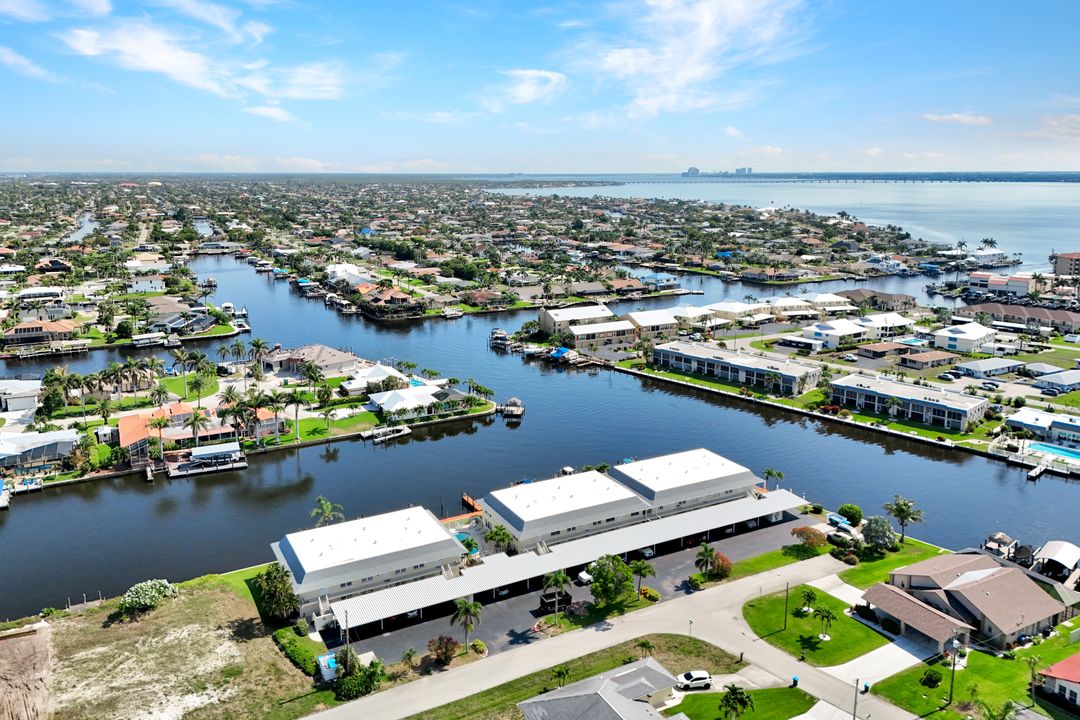 1829 SE 41st St #1l, Cape Coral, FL 33904