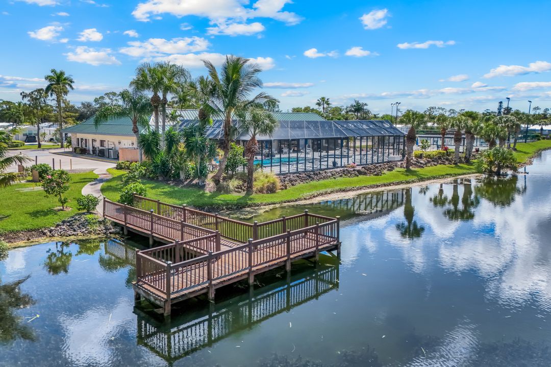 325 Imperial Wilderness Blvd, Naples, FL 34114