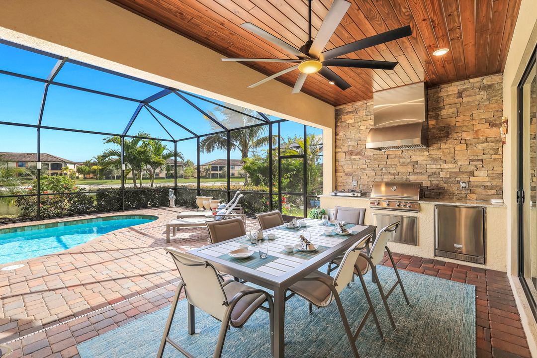 28047 Foxrock Ct, Bonita Springs, FL 34135