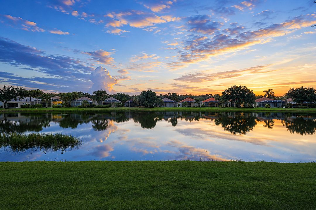 2896 Hatteras Way, Naples, FL 34119