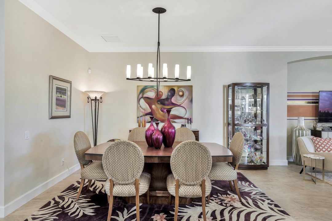 8908 Savona Ct, Naples, FL 34119