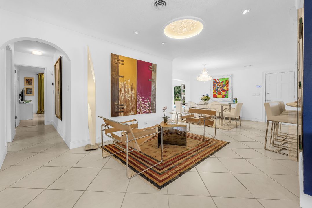 5779 NE 17th Ave, Fort Lauderdale, FL 33334