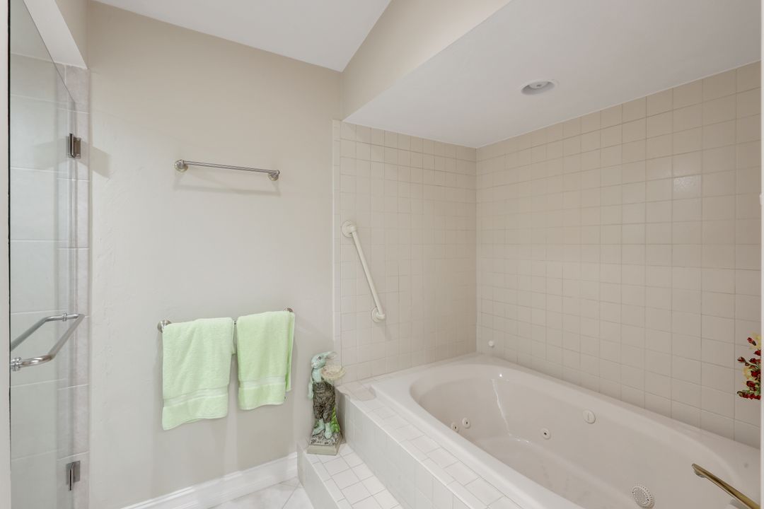 16686 Waters Edge Ct, Fort Myers, FL 33908