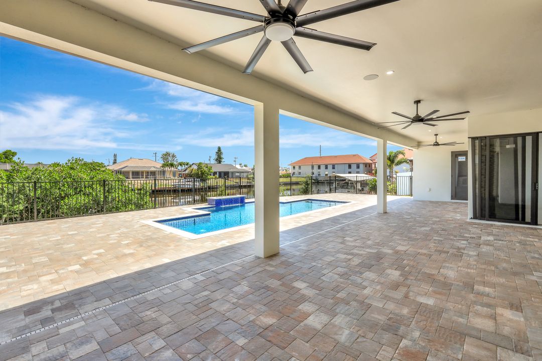 1511 SE 21st St, Cape Coral, FL 33990