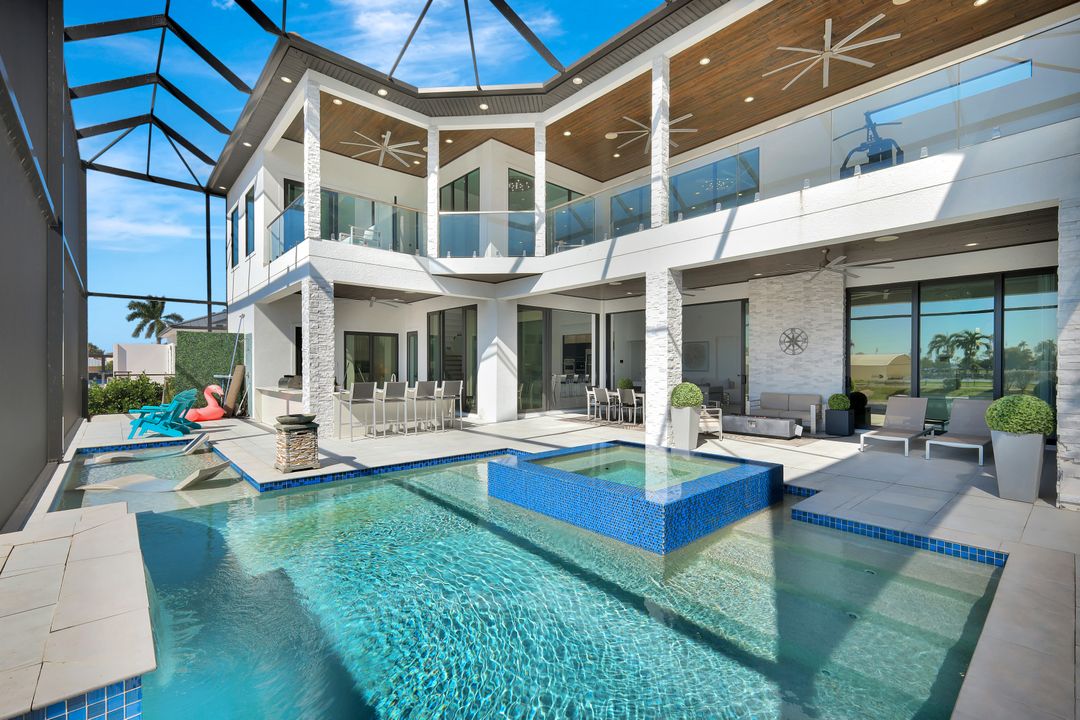 1110 Lenox Ct, Cape Coral, FL 33904