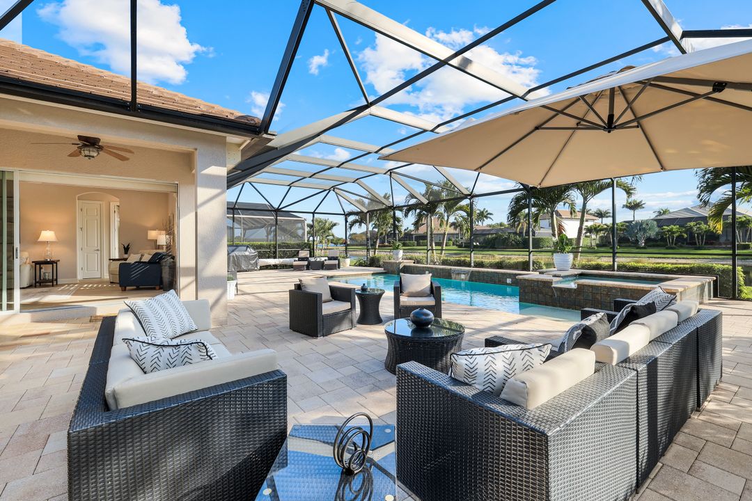 9356 Slate Ct, Naples, FL 34120