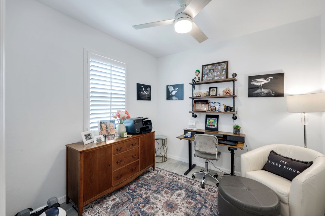 2193 Clementine St, Naples, FL 34120