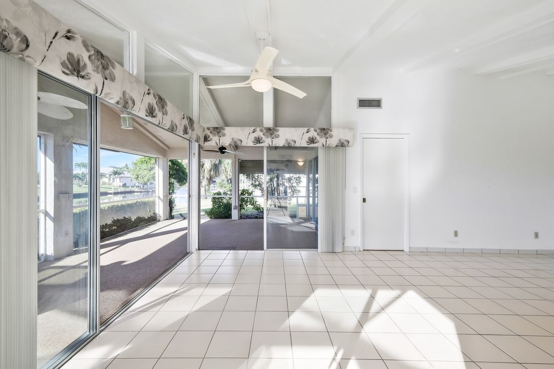 206 SE 37th Terrace, Cape Coral, FL 33904