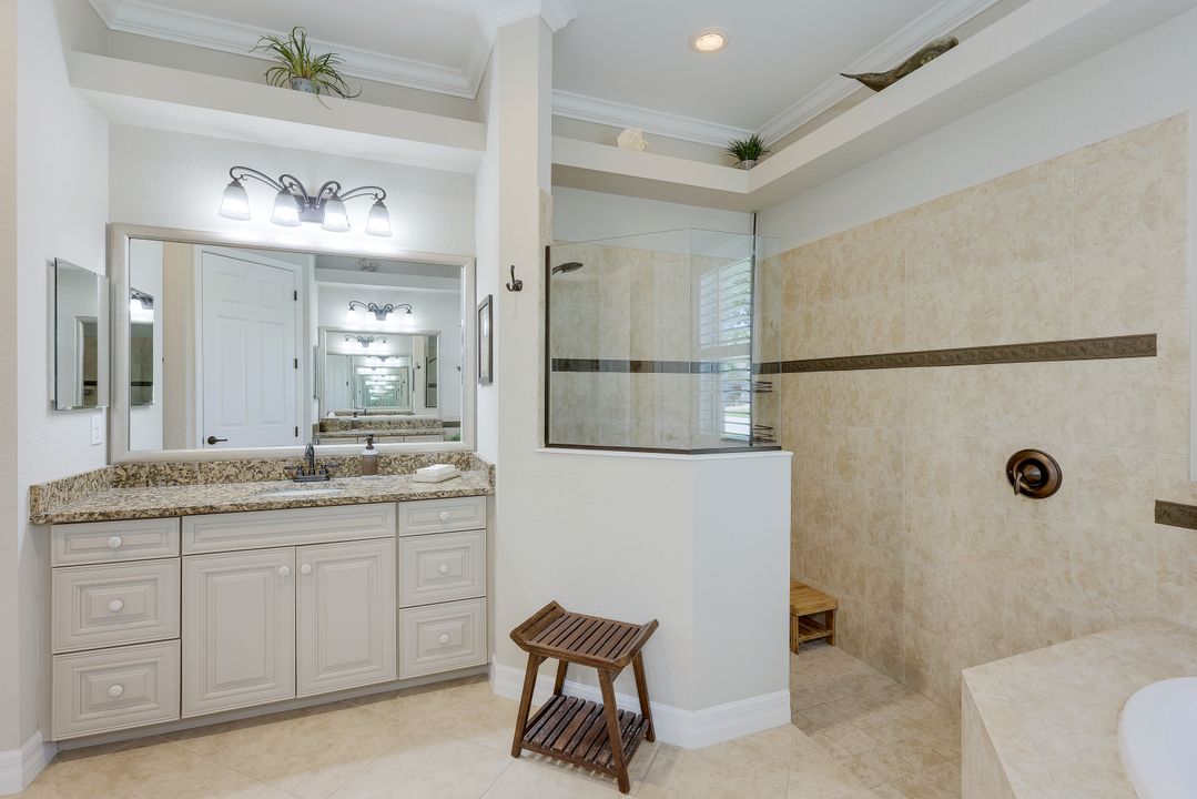 21071 Bosco Ct, Estero, FL 33928