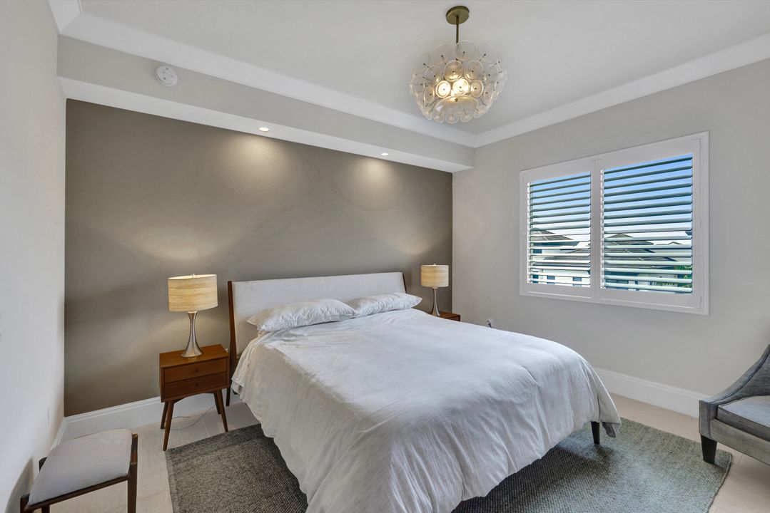 1035 3rd Ave S #514, Naples, FL 34102