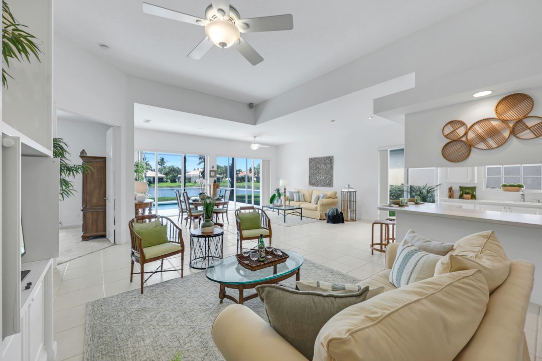 3730 Whidbey Way, Naples, FL 34119