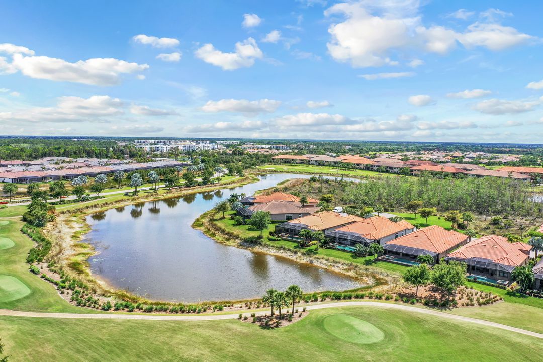 8828 Savona Ct, Naples, FL 34119