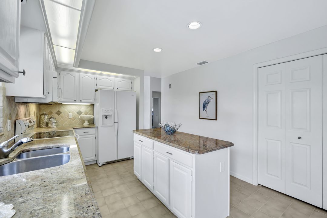 13460 Bridgeford Ave, Bonita Springs, FL 34135