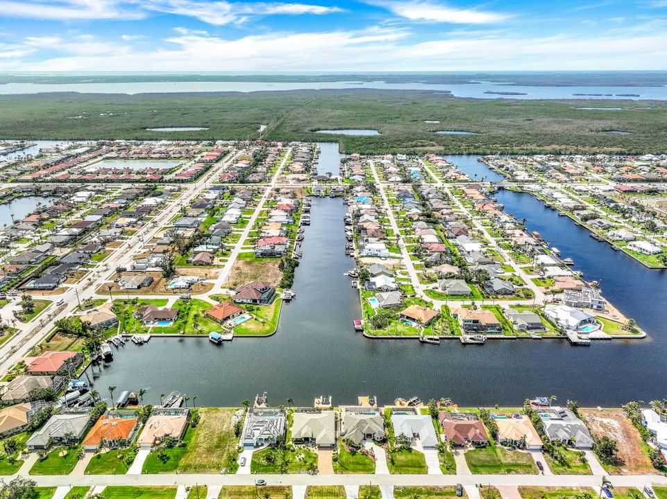 4702 SW 25th Ct, Cape Coral, FL 33914