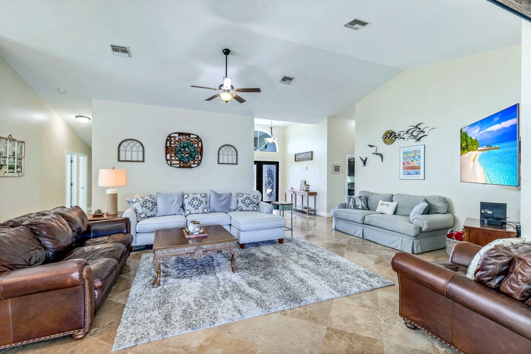 133 SE 32nd St, Cape Coral, FL 33904