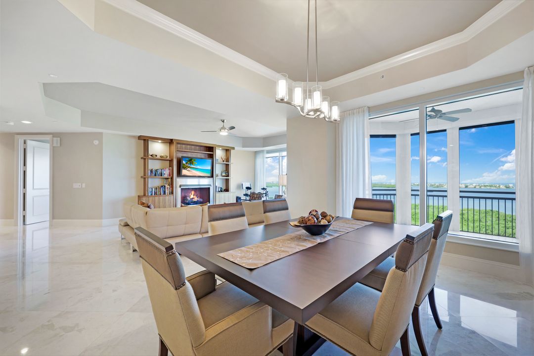 4851 Bonita Bay Blvd, Bonita Springs, FL 34134