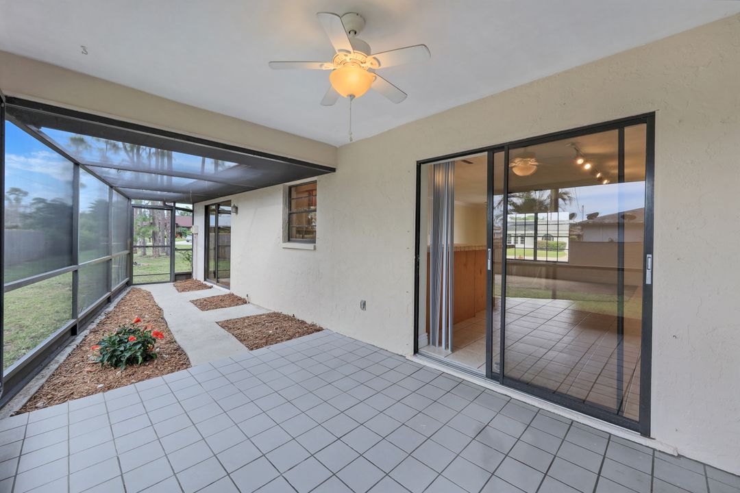 9052 Murcott Dr W, Fort Myers, FL 33967