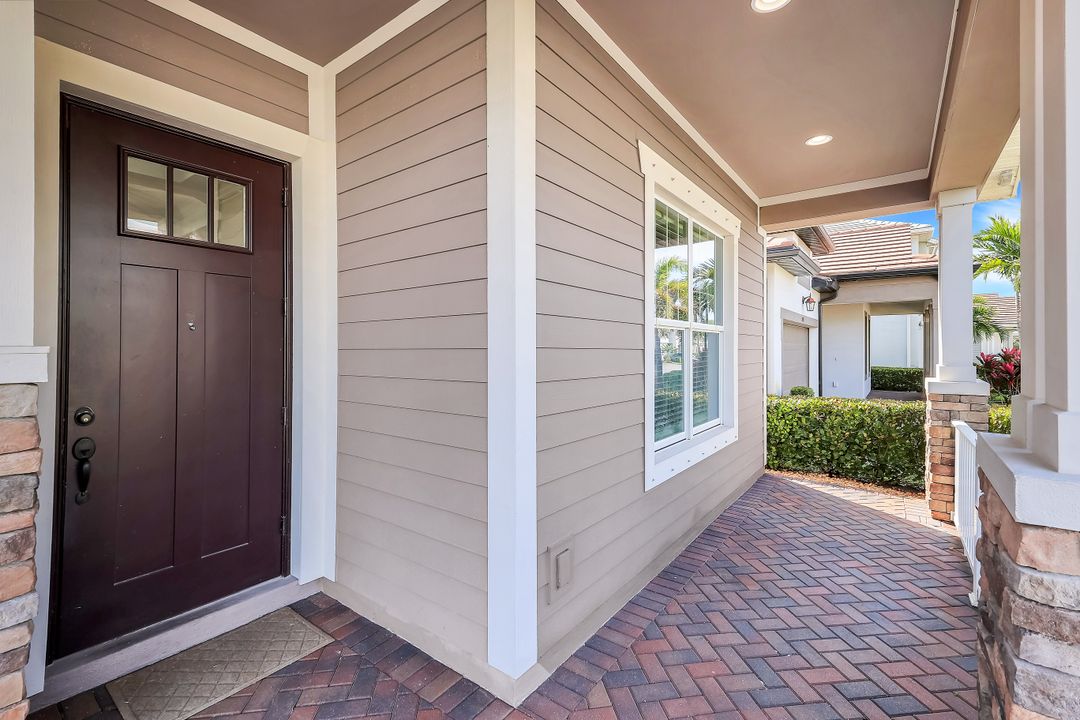 3529 Pilot Cir, Naples, FL 34120