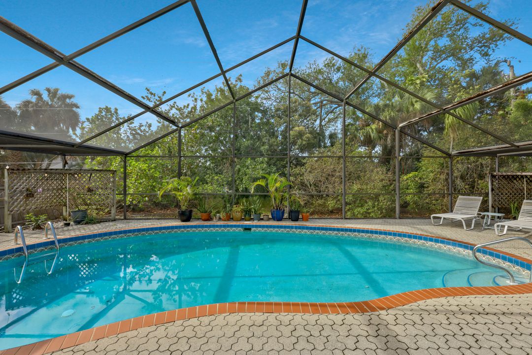10370 Main Dr, Bonita Springs, FL 34135