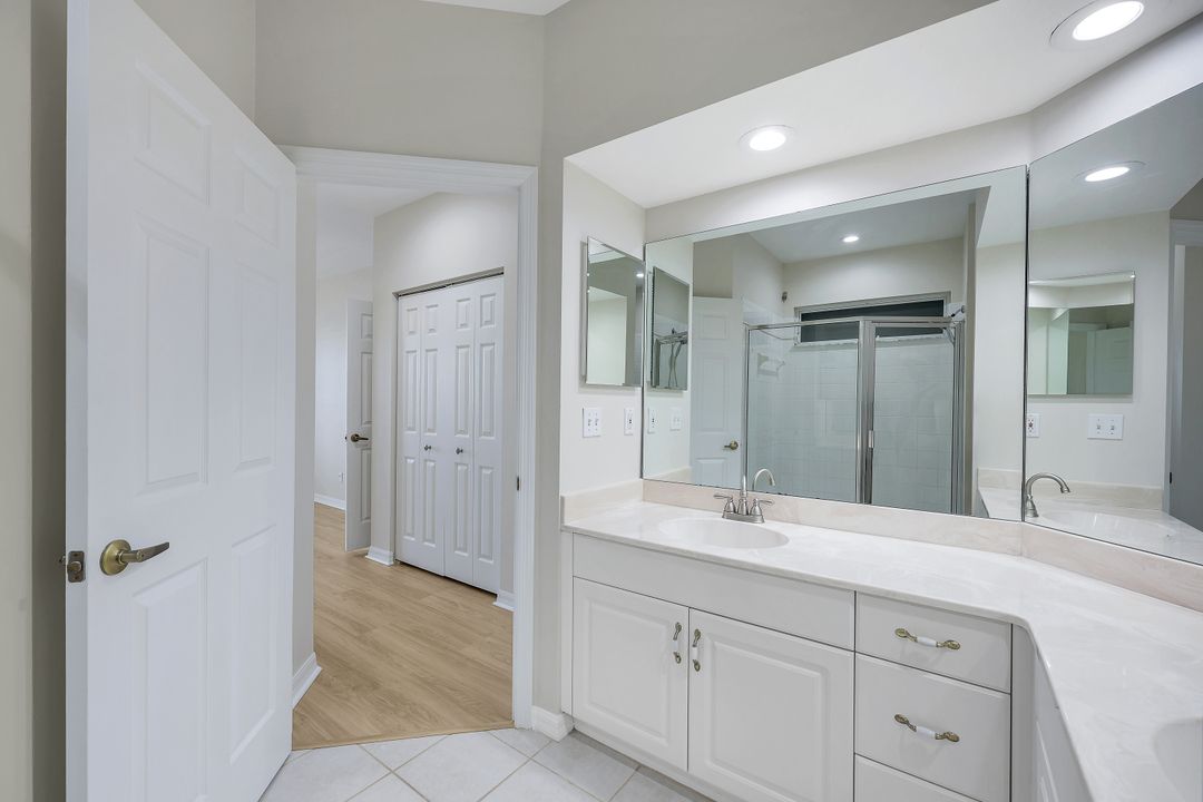 210 Waterside Cir #201, Marco Island, FL 34145