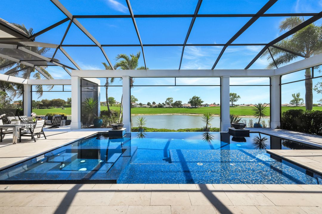 16438 Seneca Way, Naples, FL 34110