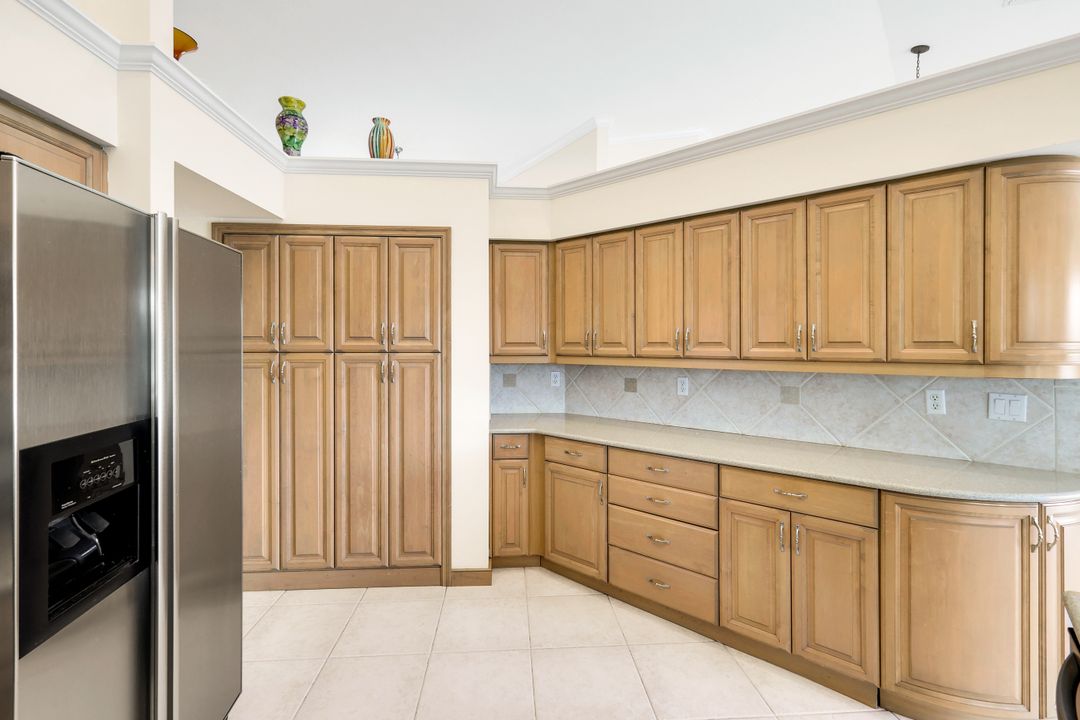 25551 Springtide Ct, Bonita Springs, FL 34135