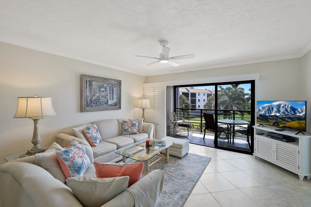 226 3rd St #206, Bonita Springs, FL 34134