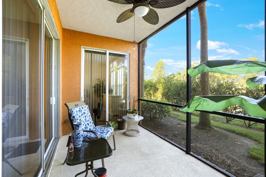 10049 Heather Ln #101, Naples, FL 34119