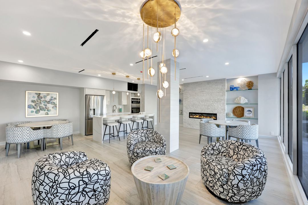 1 Bluebill Ave #503, Naples, FL 34108