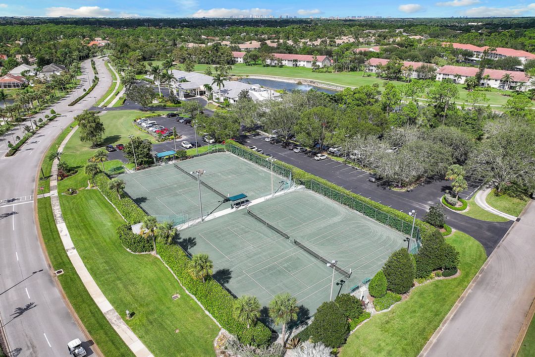 994 Eastham Way #101, Naples, FL 34104