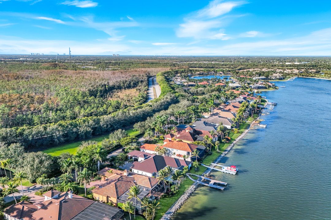 18571 Verona Lago Dr, Miromar Lakes, FL 33913