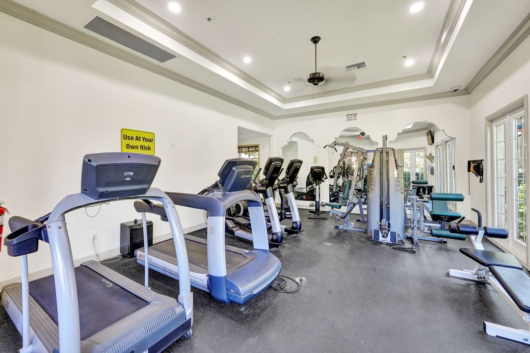 8960 Colonnades Ct E #916, Bonita Springs, FL 34135