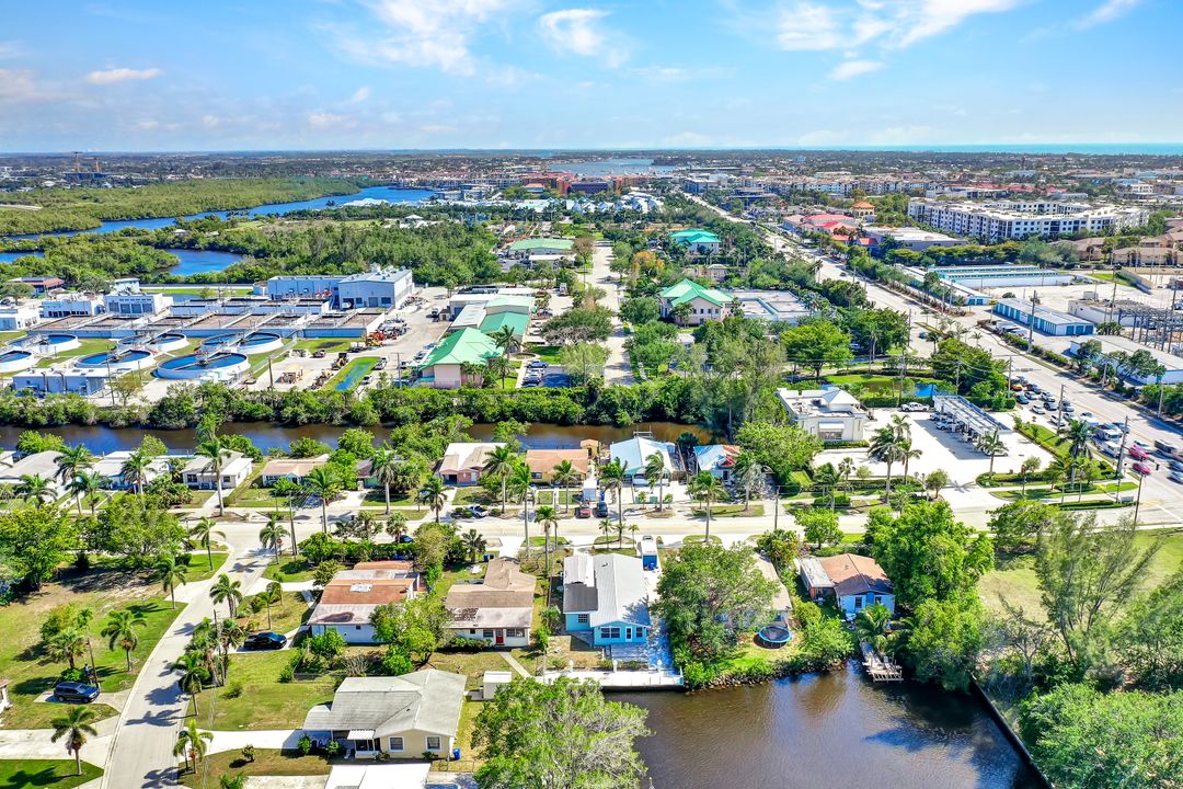 1273 5th Ave N, Naples, FL 34102